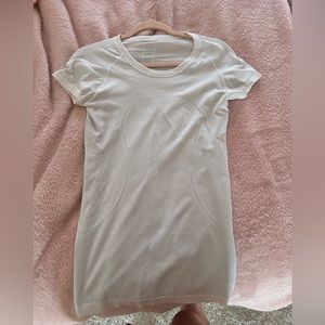 SOLD. Lululemon swiftly tech short sleeve shirt 2.0 white size 6
